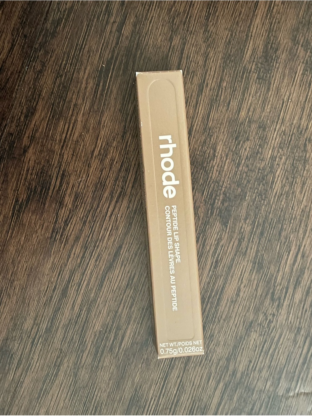 rhode skin Peptide Lip Shape - balance